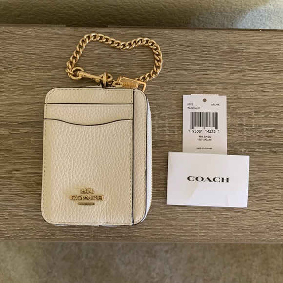 Coach Handbags - Coach Zip Wallet